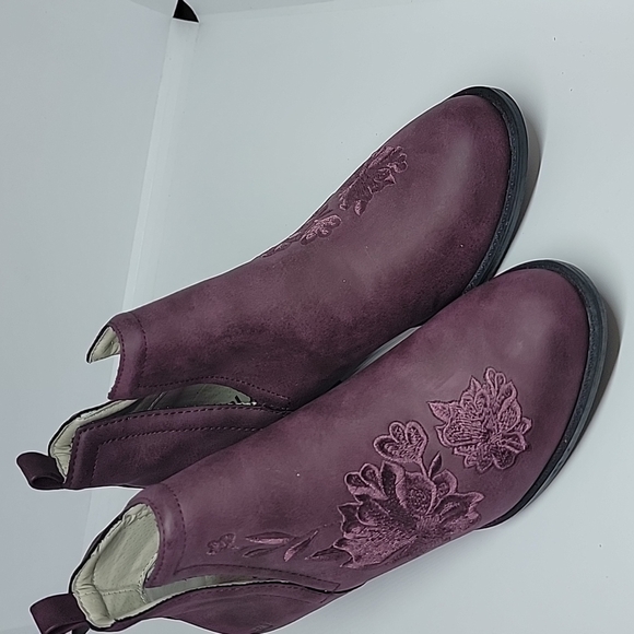JBU by Jambu Parker Purple Embroidered Ankle Boot in Wine 6.5 - Picture 2 of 5